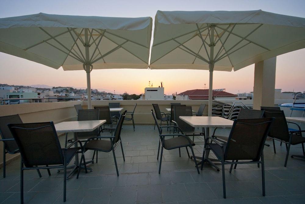 Liberty Hotel Rethymno  Exterior photo
